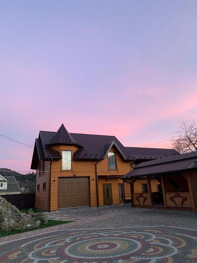 Садиба Надія Sheshory Exterior photo